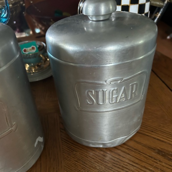 Vintage Aluminum FLOUR and SUGAR Canisters - Picture 3 of 8